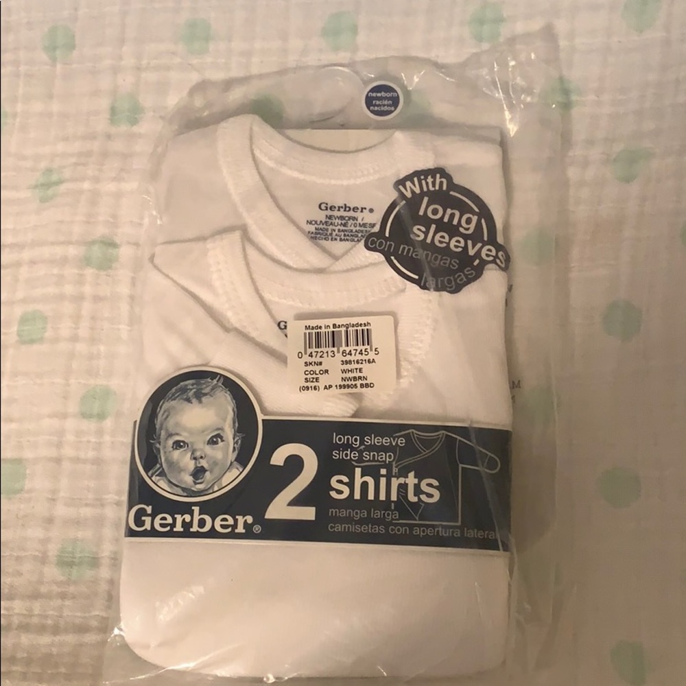 Newborn white tees